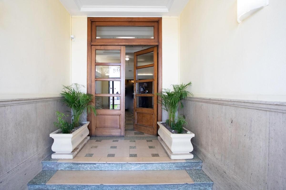 #37 1bdr Bagatelle, Promenade, Sea Front Balcony & Ac Nizza