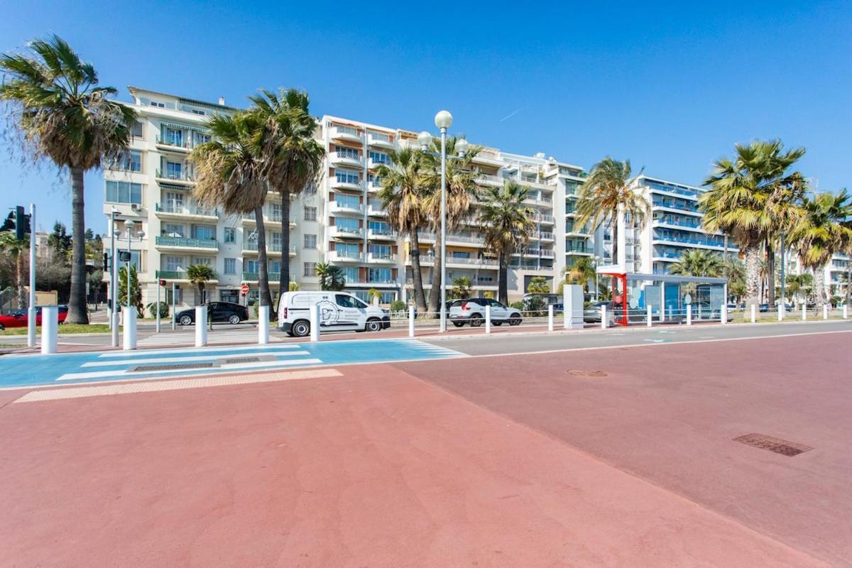 #37 1bdr Bagatelle, Promenade, Sea Front Balcony & Ac Appartamento *