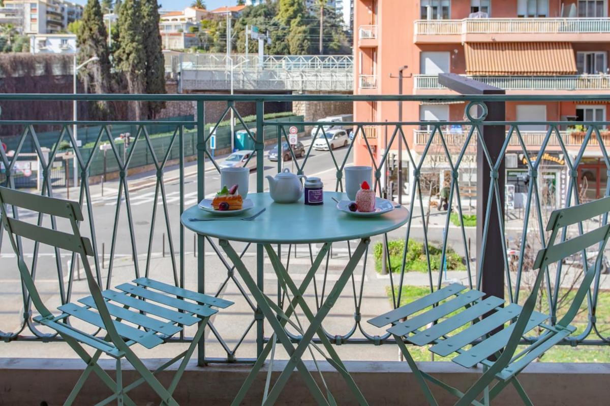 Apartment #37 1bdr Bagatelle, Promenade, Sea Front Balcony & Ac Nizza